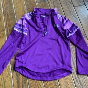 Under armour size 6 thin long sleeve zipper